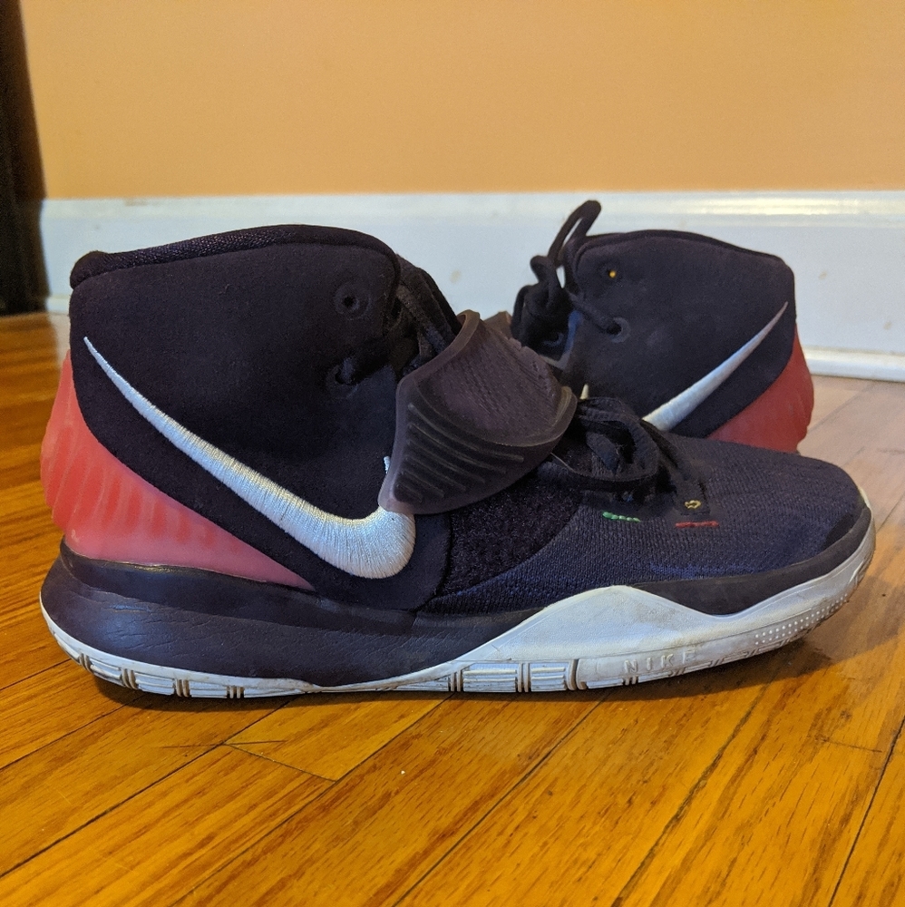 Nike Kyrie 6 Basketball Shoes- 7Y